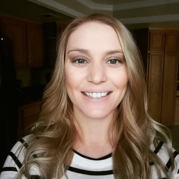 Meet your Posher, Breanna - Picture 1 of 1